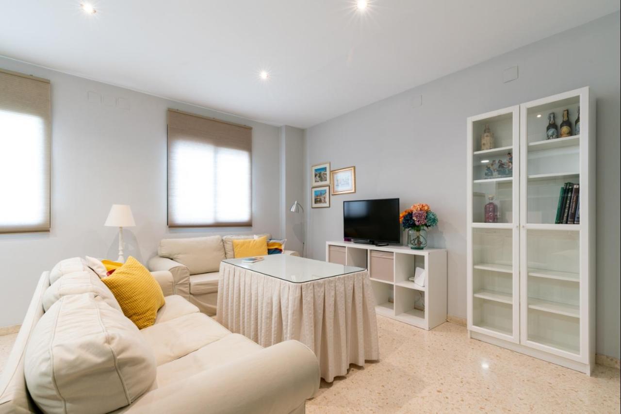 Behouse Reyes Catolicos Appartement Sevilla Buitenkant foto